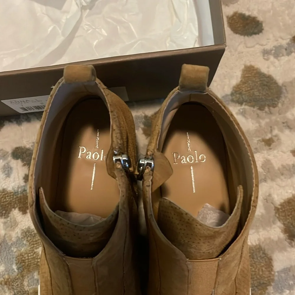Linea Paolo Women's Anna Toffee Perforated Suede Platform Wedge Sneakers Size 7